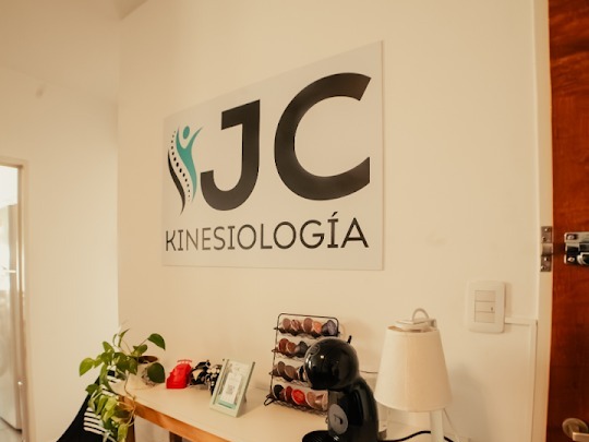 Recepción y sala de espera del consultorio